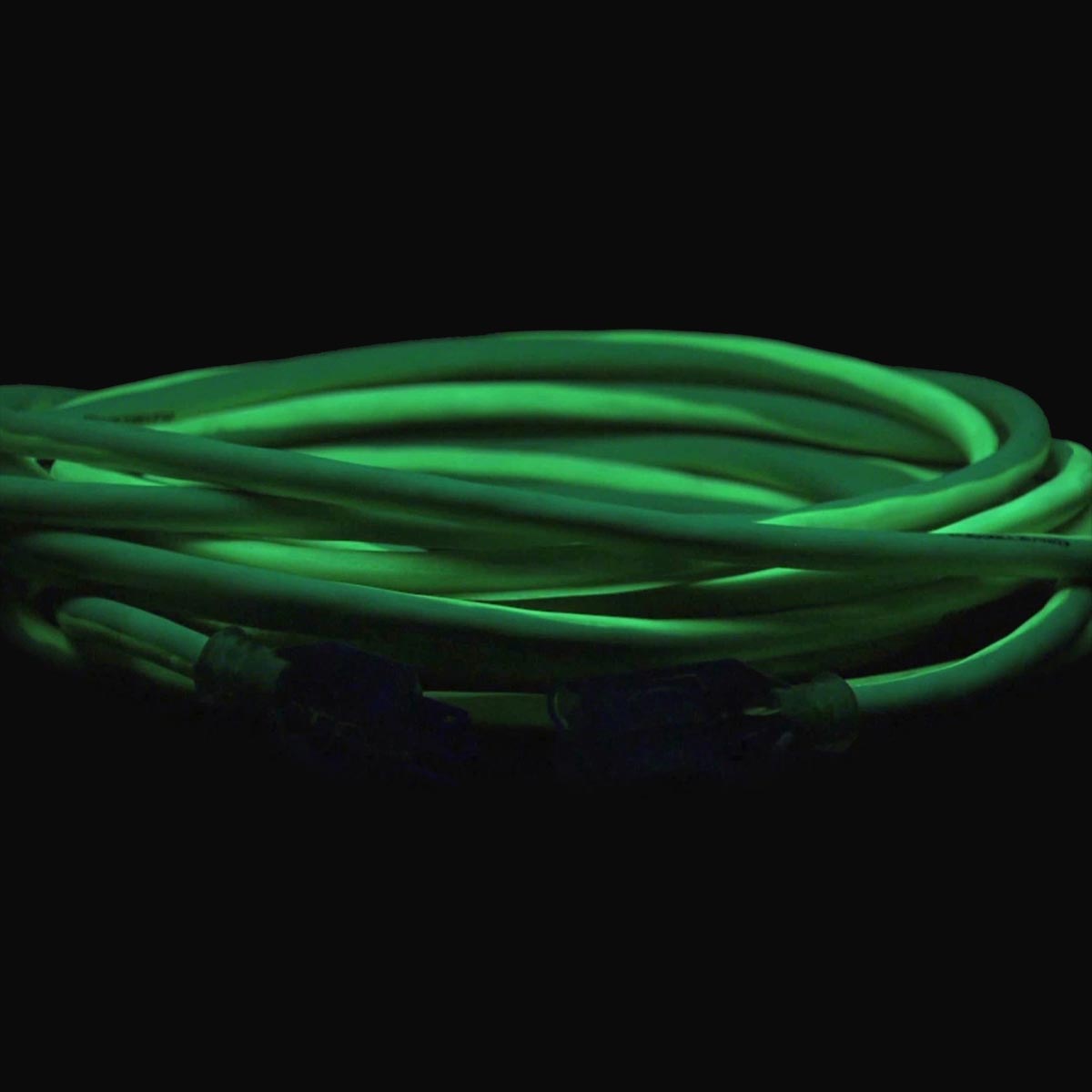 Flexzilla® Pro Extension Cord 14/3 AWG SJTW 25' Outdoor Lighted Plug ZillaGreen™